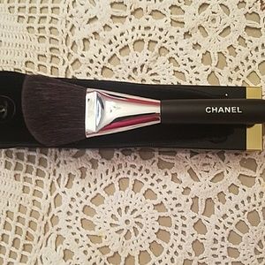Chanel Angled Powder Brush